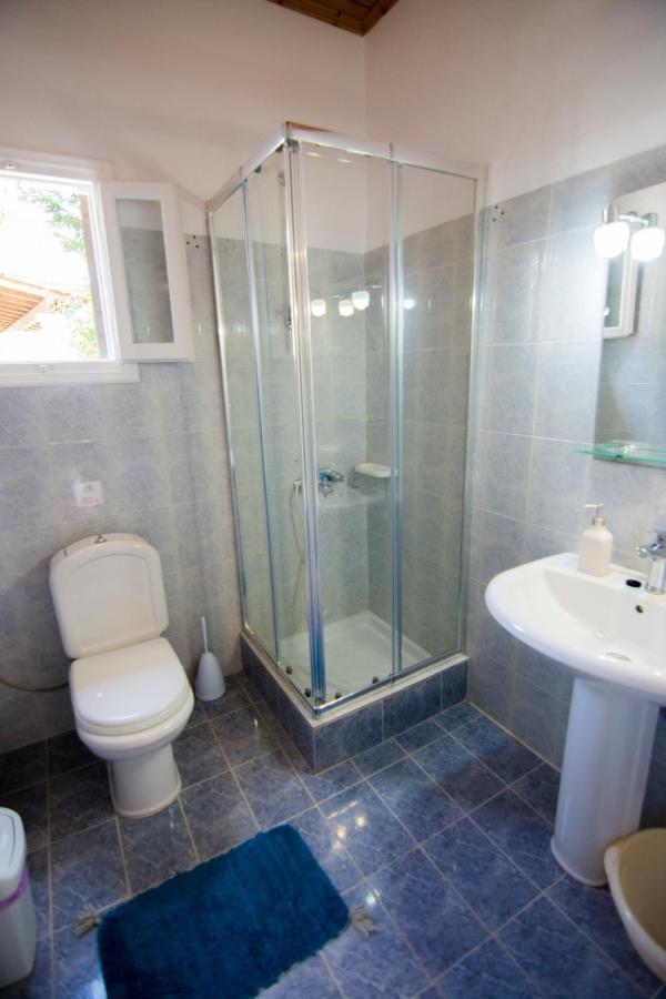 Serenity Apartments Agios Georgios  Eksteriør billede